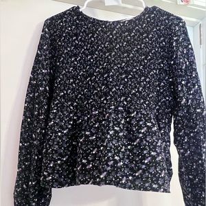 Long sleeve floral top